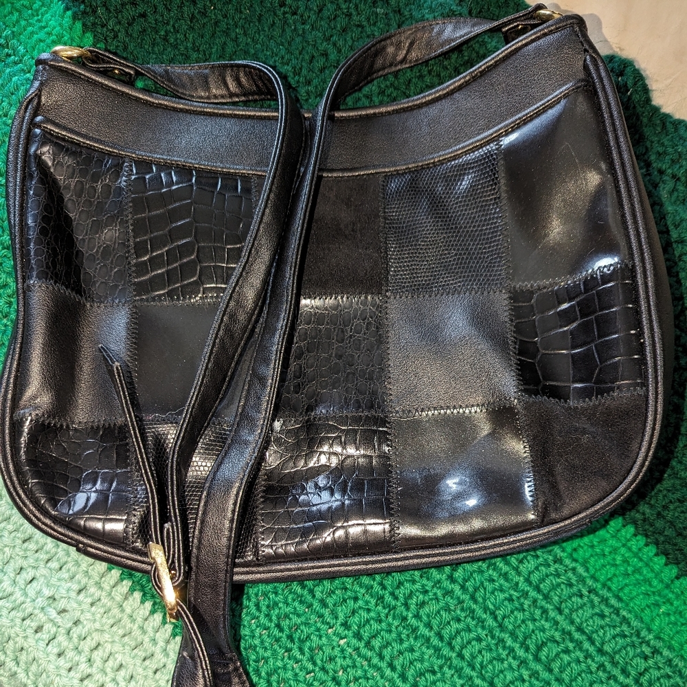 Black purse
